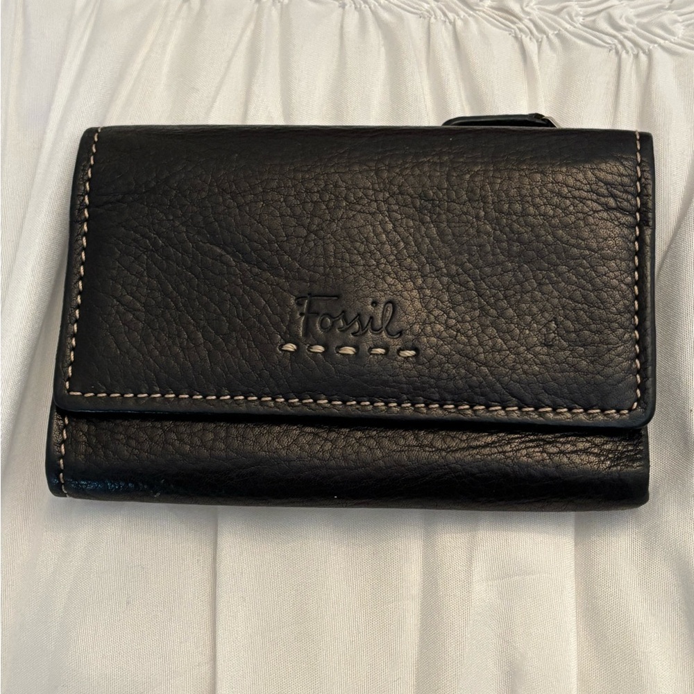 Fossil wallet